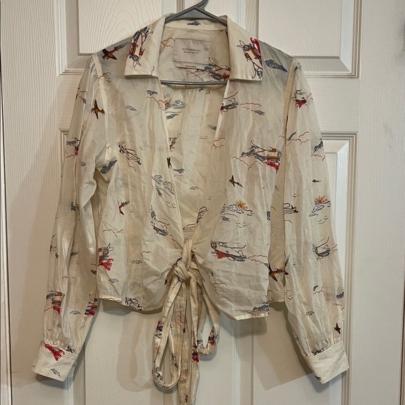 Scotch & Soda Tops - Scotch & Soda Cream Tie-Front Blouse with Red & Blue Print